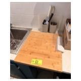 CUTTING BOARD + ASSORTED