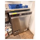 UNDERCOUNTER DISH WASHER