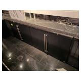 PERLICK BLACK 4 DOOR BAR BACK - MODEL BS108