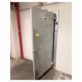 COLD VAULT WALK IN COOLER - ROUGH. 14 X 14 FT