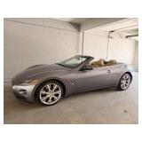 2011 MASERATI GRANDTURISMO CONV. BLUE - 33K MILES
