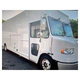 2017 FREIGHTLINER MT 55 - 26 FOOT STEP VAN! LOW