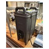 Cambro Insulated Beverage Dispenser