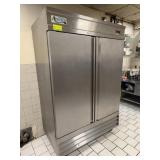 Avantco 178CFD2FF Commercial Freezer