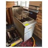 Standard Range Gas Floor Model Fryer