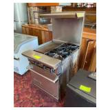 Commercial Range With Griddle and Burners
