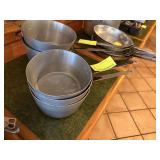 SAUCE POTS