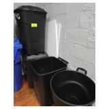 BLACK RUBBER  PAILS