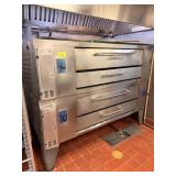 BAKERS PRIDE PIZZA OVEN