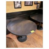 SINGLE BASE ROUND TABLE