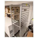 BAKERS RACK ON CASTER