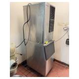 Hoshizaki KM-650MAH Ice Maker
