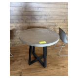 Round Table