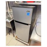 Magic Chef Refrigerator