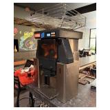 ZUMMO ORANGE JUICE MACHINE