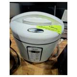 RICE COOKER