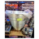 LARGE STRAINERS