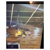 Assorted light fixtures