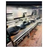 8 Wok Cooking Station