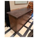 PORTABLE WOODEN BAR
