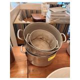ASSORTED POTS