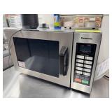 Panasonic Commercial Microwave Oven
