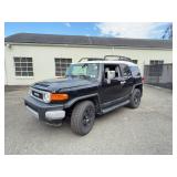 Toyota FJ Cruiser Black SUV V6 Manual - 157k