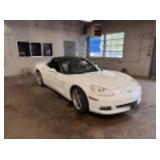 2005 CHEVY CORVETTE COV. WHITE 120KVIN: