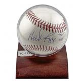 Wade Boggs Signed Baseball 2005 HOF w/ Certificat