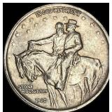 1925 Stone Mountain Silver Half Dollar CLOSELY UNC