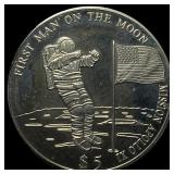 2000 Liberia Copper-Nickel 5 Dollars NEARLY UNCIRC