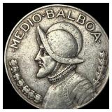 1933 Panama Silver 1/2 Balboa NEARLY UNCIRCULATED