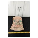 PURINA CLOTHESPIN HOLDER