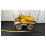 METAL TONKA TRUCK