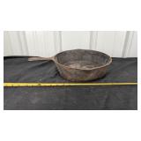 CAST IRON SKILLET