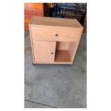 ROLLING CABINET 30' TALL X 28' X 15'