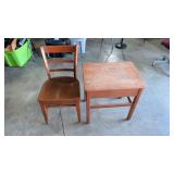 SCHOOL DESK AND CHAIR 24' TALL X 24' X 18'