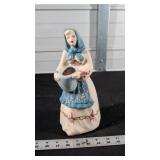 CERAMIC FLOWER HOLDER