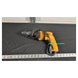 DEWALT DRILL