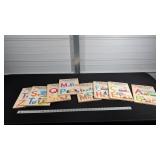 CHARLIE BROWN DICTIONARY SET