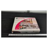 DELTA KITCHEN FAUCET