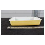 PYREX CASSEROLE DISH