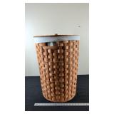 LAUNDRY BASKET