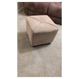 OTTOMAN 15' TALL X 17' X 17'
