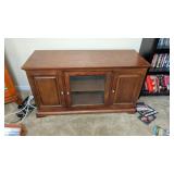 CABINET 26' TALL X 48' X 18'