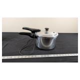 PRESTO PRESSURE COOKER
