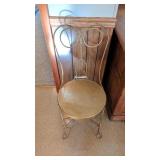 ICE CREAM CHAIR