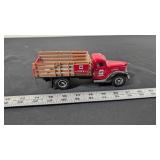 DIE-CAST IH TRUCK