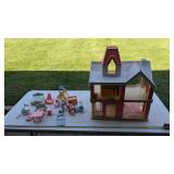 DOLL HOUSE