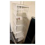 STACKING SHELF